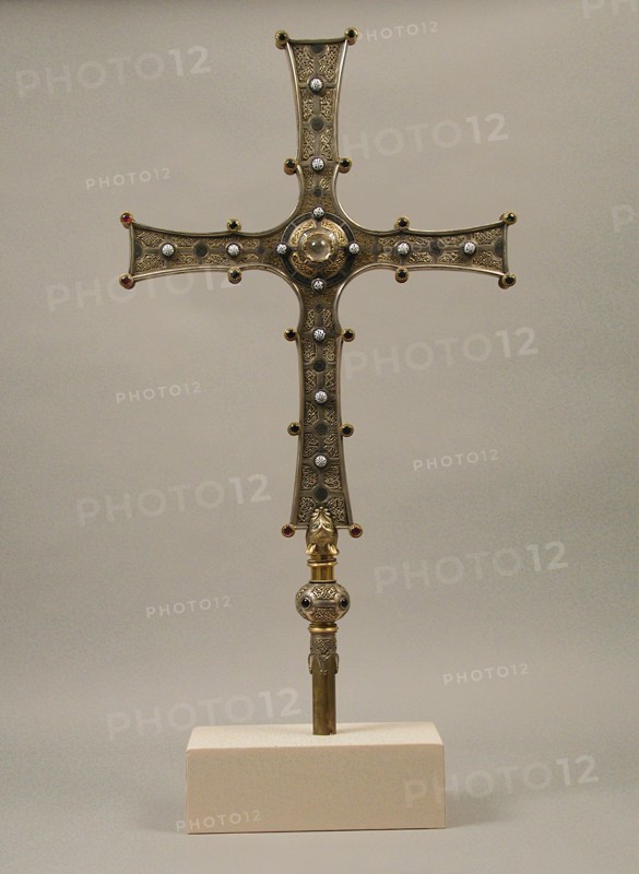 Cross of Cong, Irish, early 20th century (original dated 11th century).