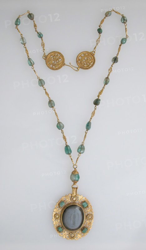 Necklace, Byzantine (?), 6th-8th century.