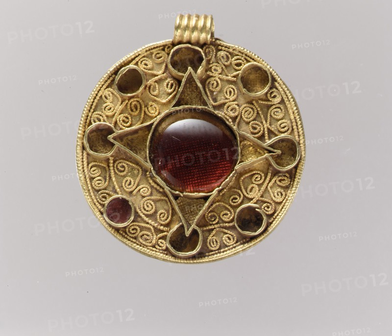 Pendant, Anglo-Saxon, early 600s.