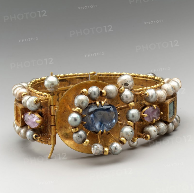 Jeweled Bracelet, Byzantine, 500-700.