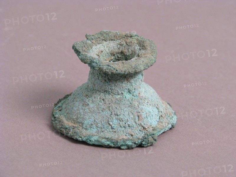 Vessel Stand