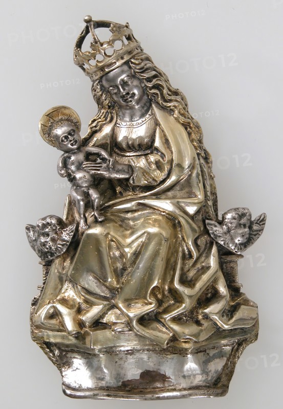 Badge with the Virgin and Child
