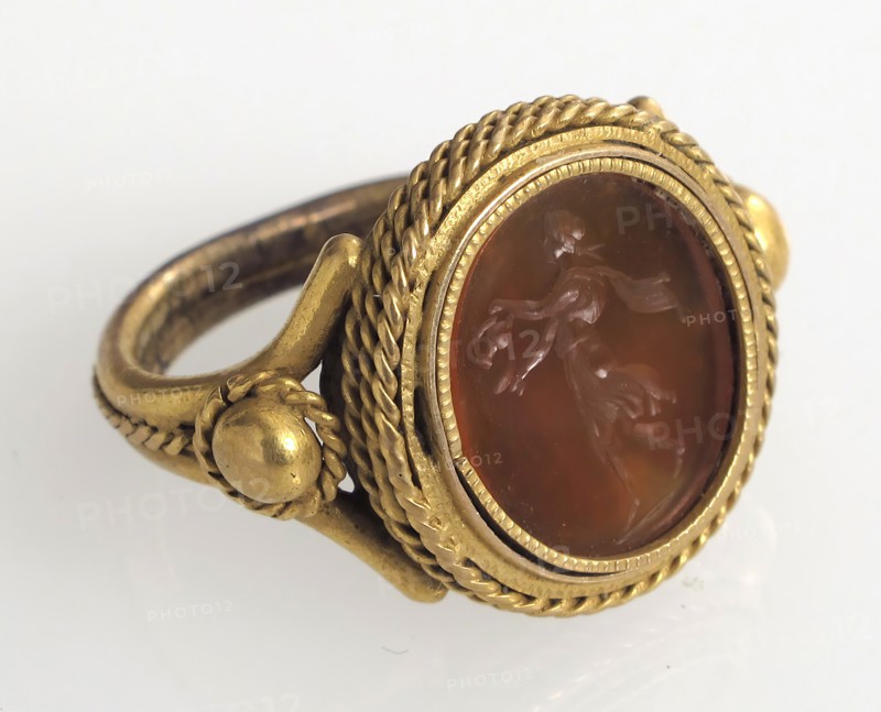 Finger Ring