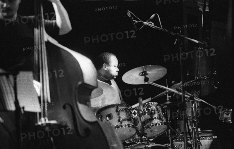 Jeff ?Tain? Watts, Ronnie Scott?s Jazz Club, Soho, London, April 2001.