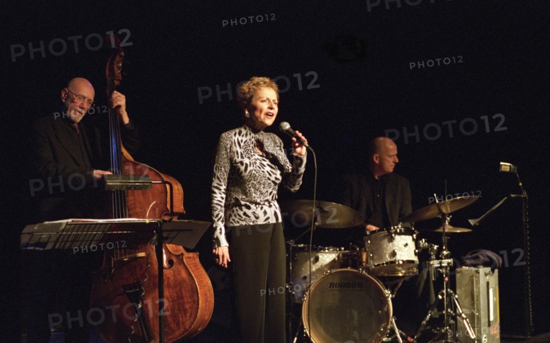 Marlene VerPlanck, Hawth, Crawley, West Sussex, 4 June 2006.