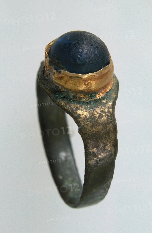 Finger Ring, Frankish, 7th century.