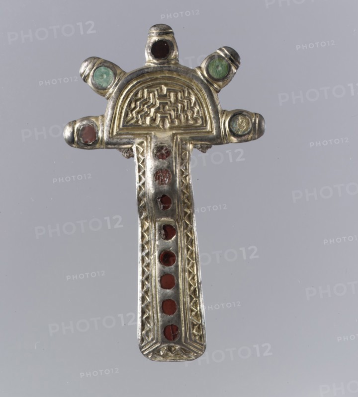 Bow Brooch, Frankish, 500-550.