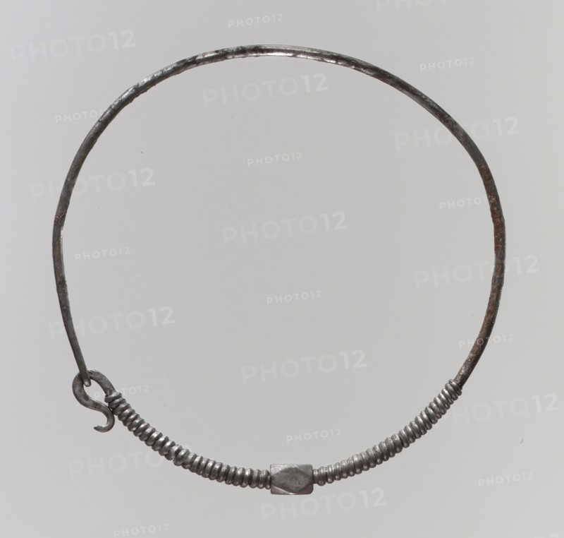 Earring, Frankish, 675-725.