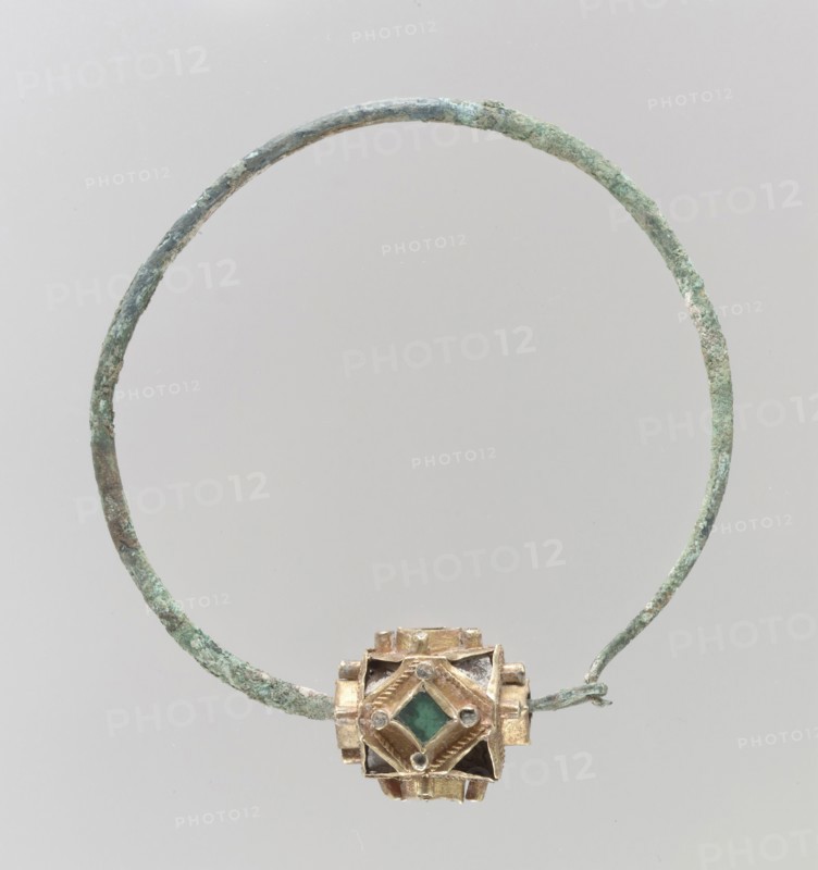 Earring, Frankish, 6th-7th century.