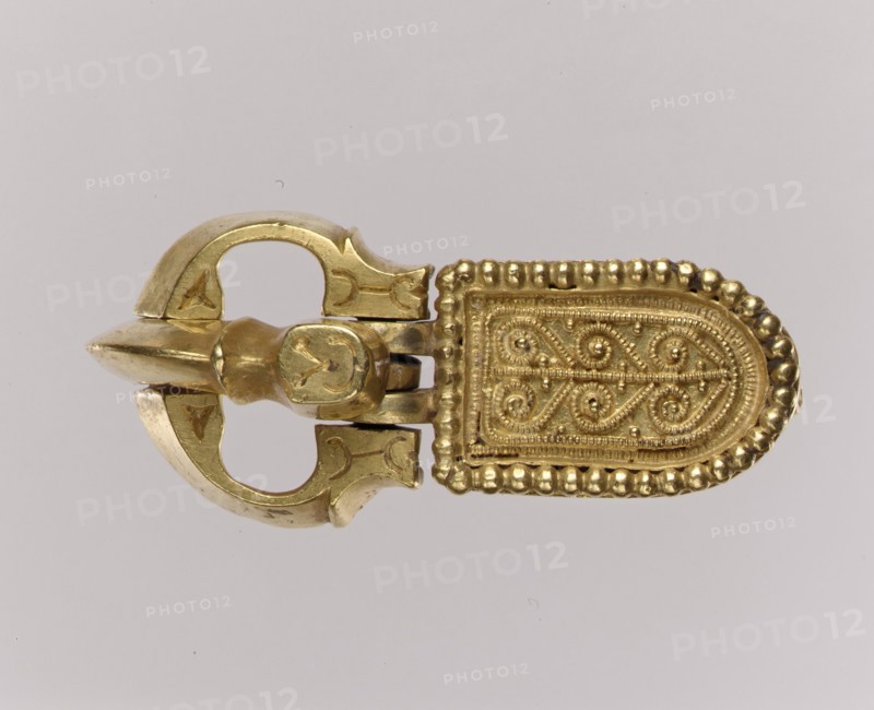 Gold Belt Buckle and Gold Strap End, Langobardic, ca. 600.