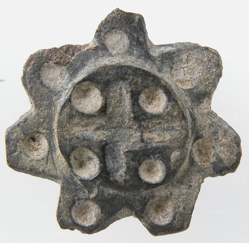 Brooch, Merovingian, 8th-9th century.