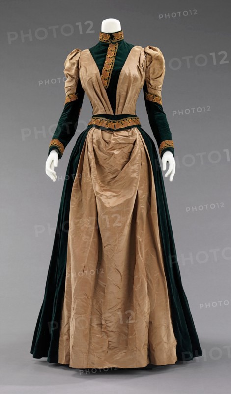 Afternoon dress, American, 1885.