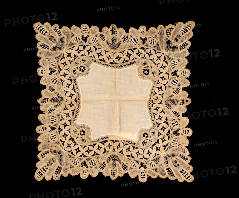 Handkerchief, American, second quarter 19th century.