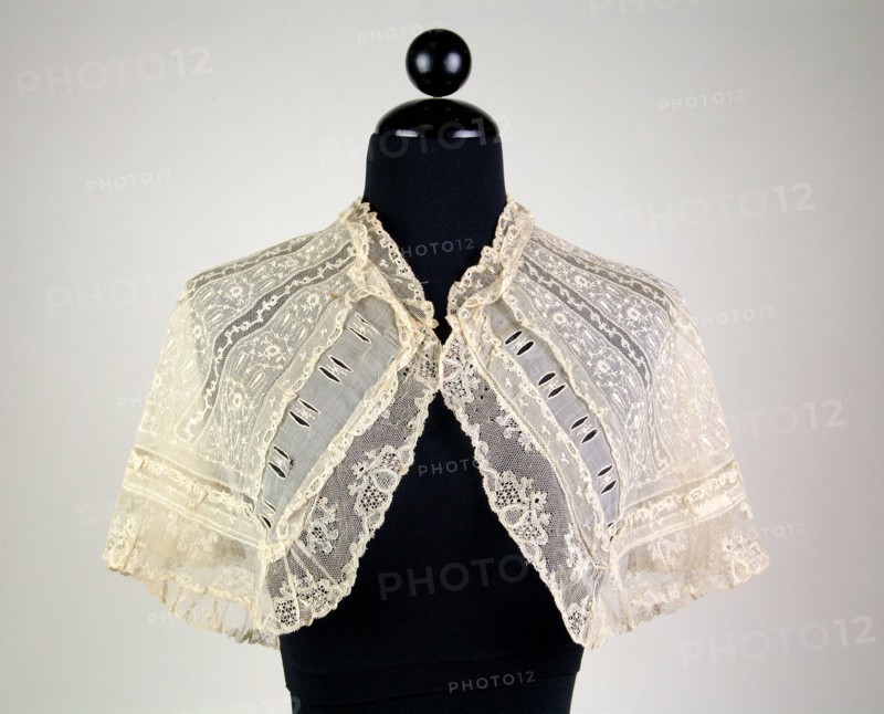 Collar, French, ca. 1835.