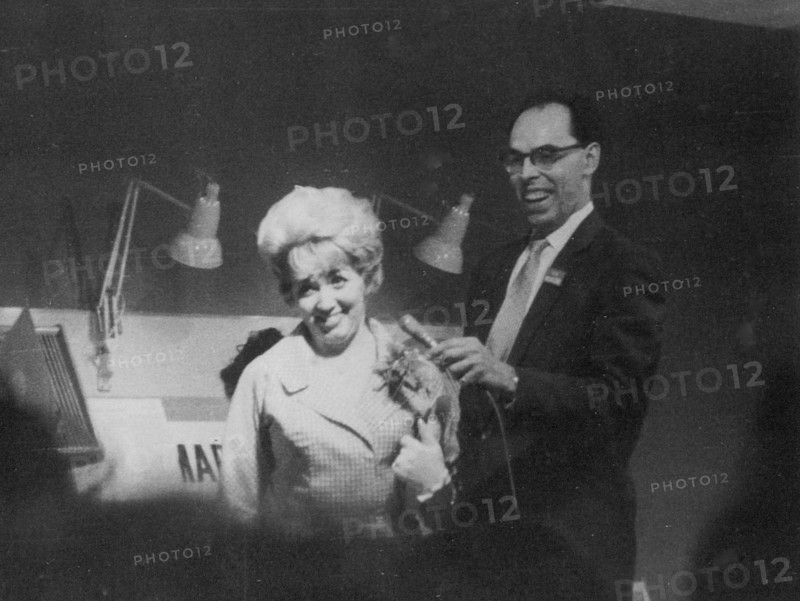 British singer Marion Ryan with Alan Dell, BBC radio broadcaster, c1959.