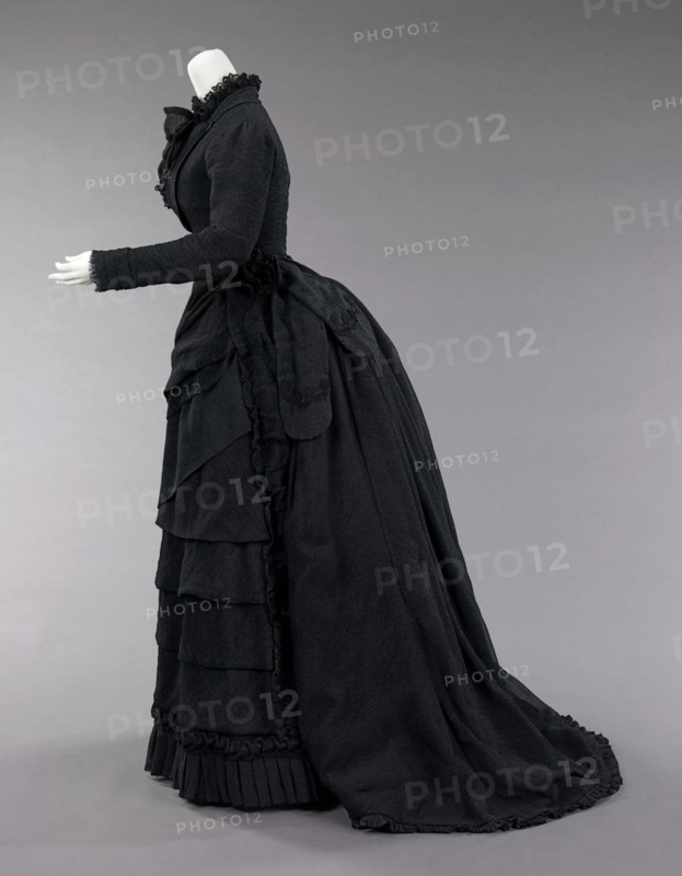 Mourning ensemble