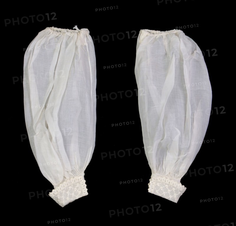 Undersleeves
