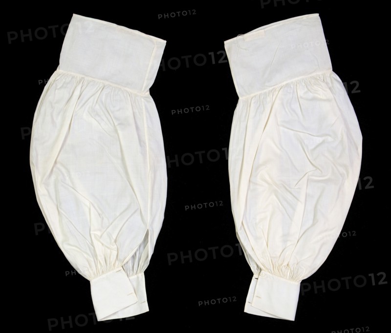 Undersleeves