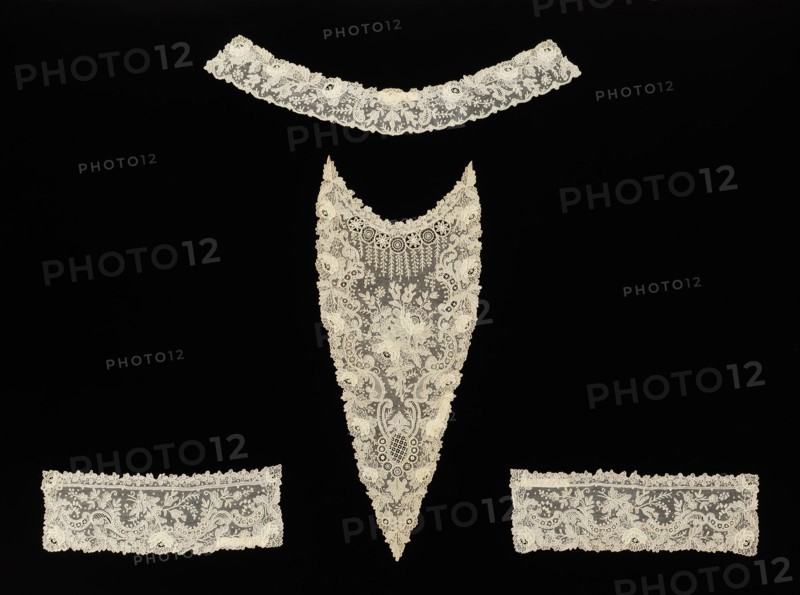Accessory set