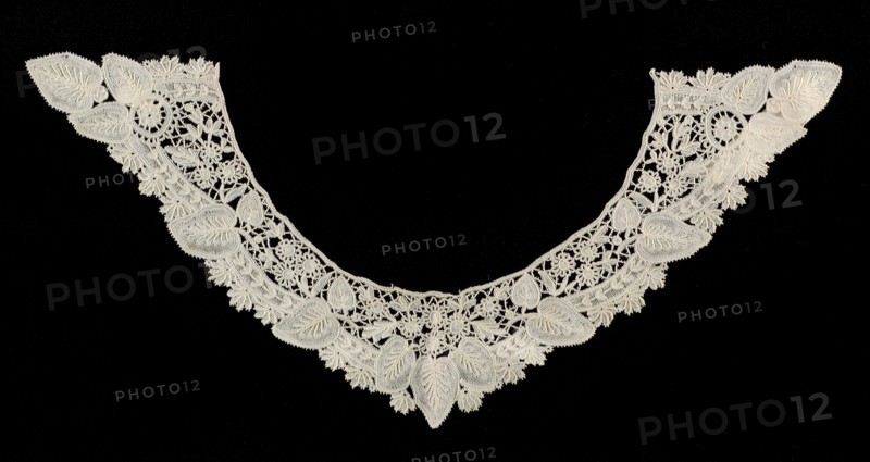 Collar