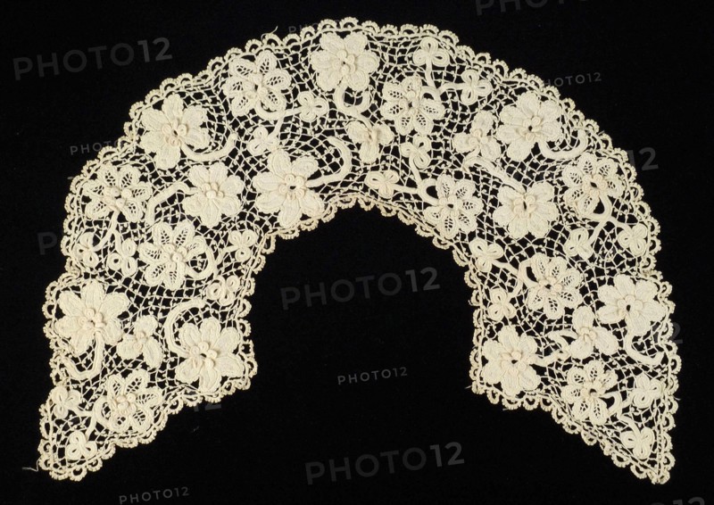 Collar