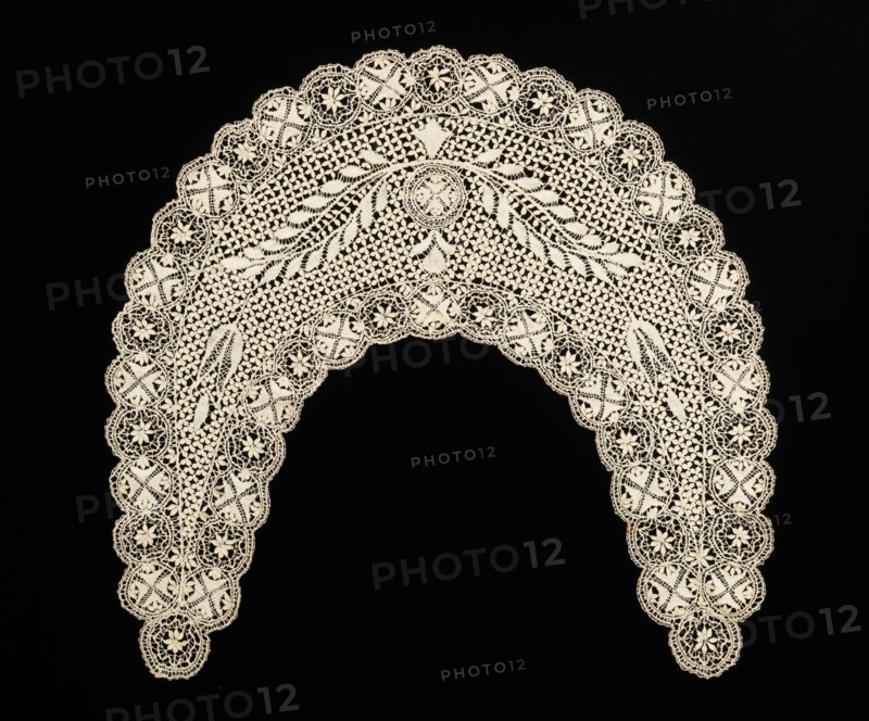 Collar