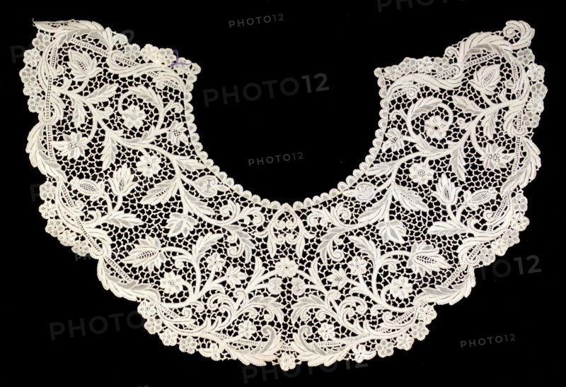 Collar