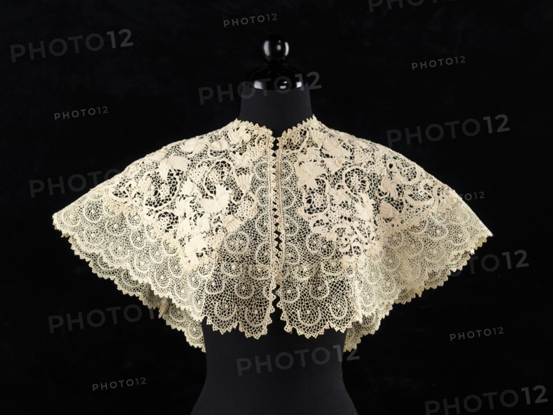 Collar