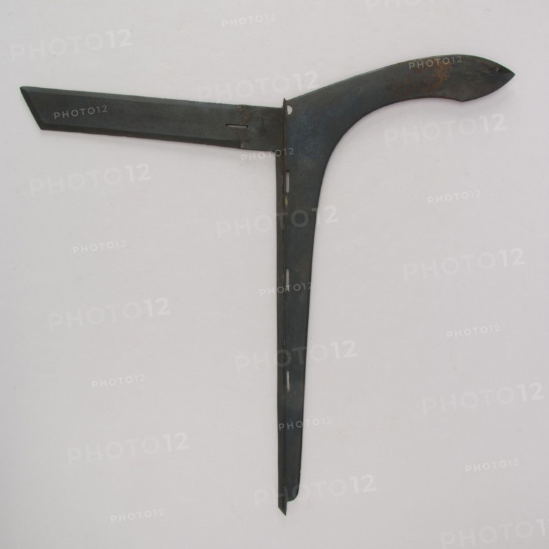 Dagger-Axe