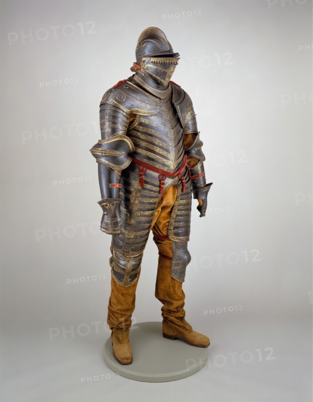 Field armour of King Henry VIII of England