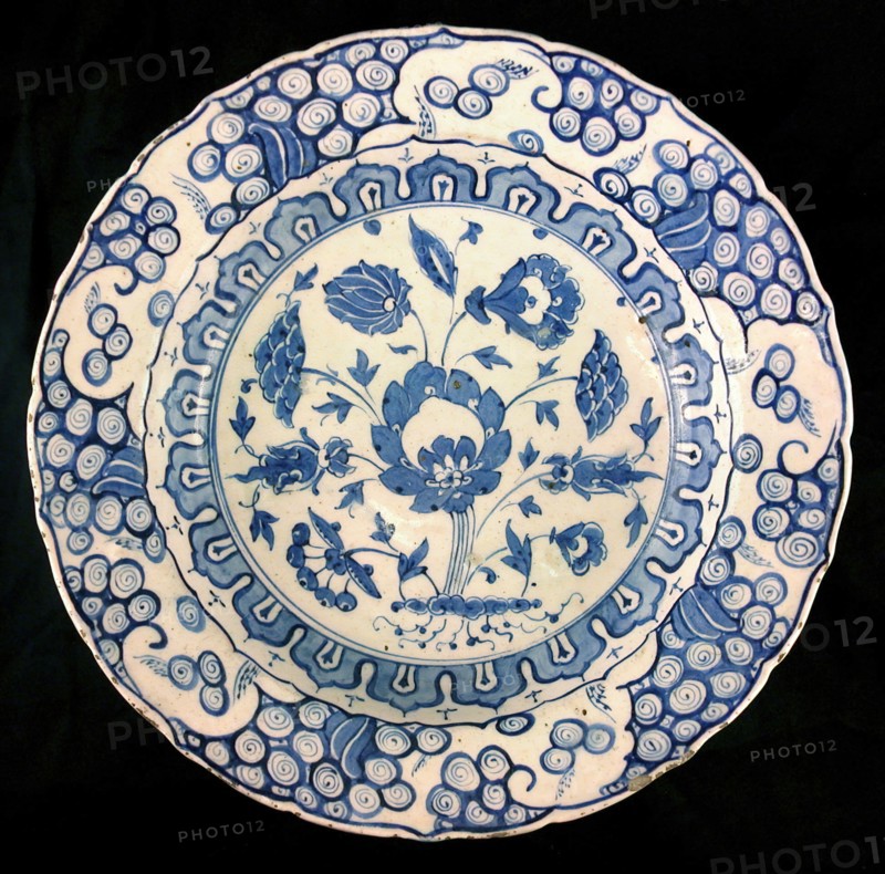 Footed Bowl with Lotuses