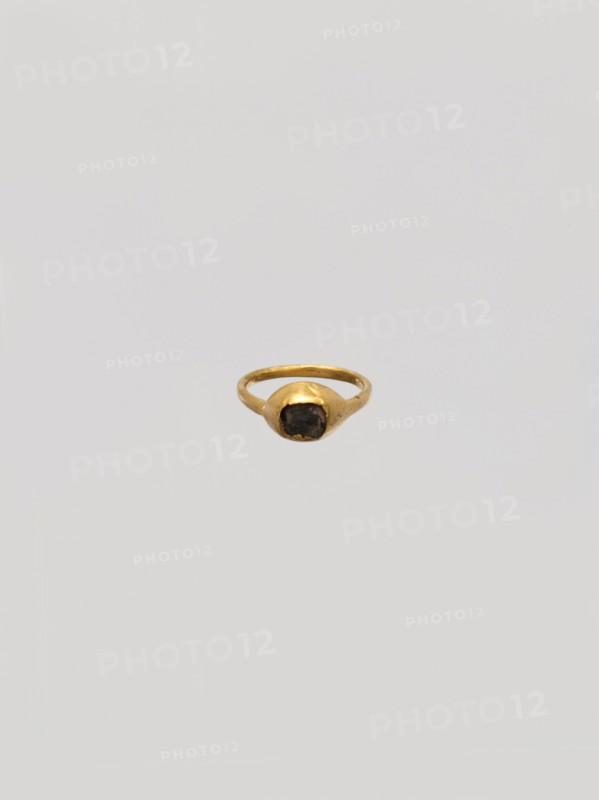 Ring, Iran, 9th-11th century.