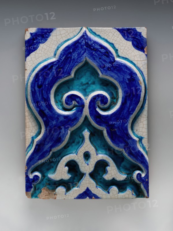 Tile, Present-day Pakistan, 18th century.