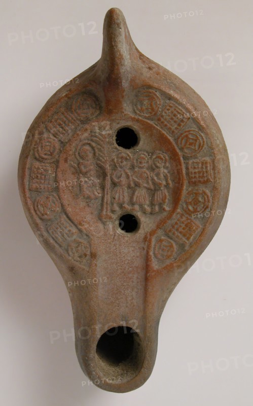Lamp with the Three Hebrews before Nebuchadnezzar, Tunisia, 5th-6th century.