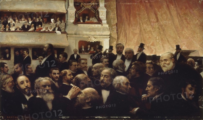 Entracte d'une première à la Comédie-Française, 1885. Creator: Dantan, Édouard Joseph (1848-1897).