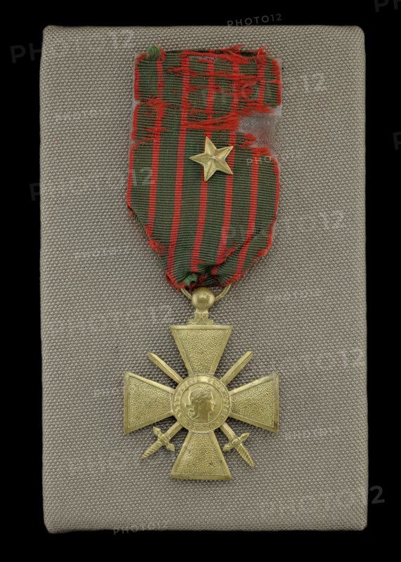 French Croix de Guerre medal issued to Cpl. Lawrence Leslie McVey, 1918. Creator: Unknown.