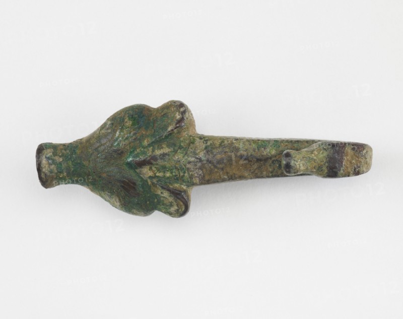 Garment hook (daigou), Han dynasty, 206 BCE-220 CE. Creator: Unknown.