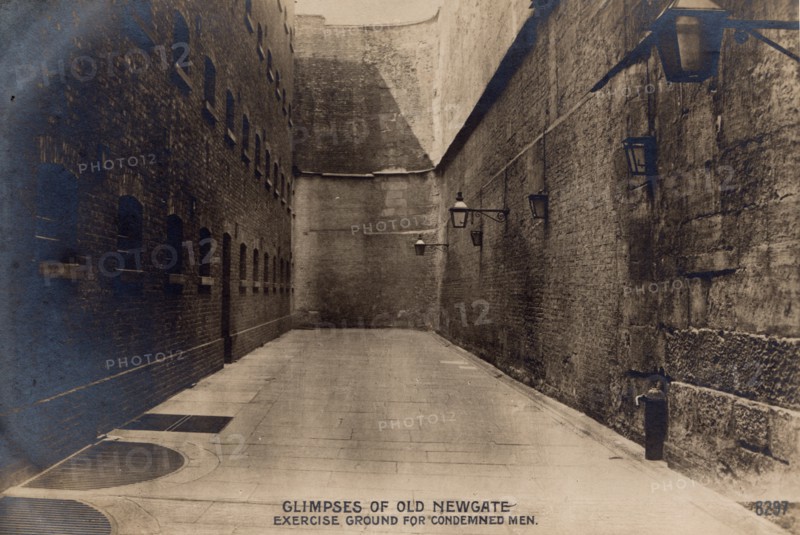 Glimpses of Old Newgate - Exercise Ground for Condemned Men, c1900. Creator: Rotophot.