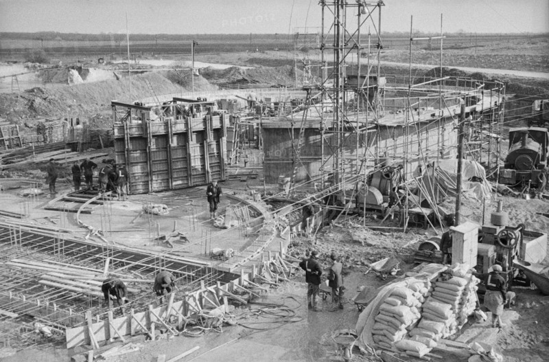 Bardney Sugar Factory, Bardney, West Lindsey, Lincolnshire, circa 1956. Creator: John Laing plc.