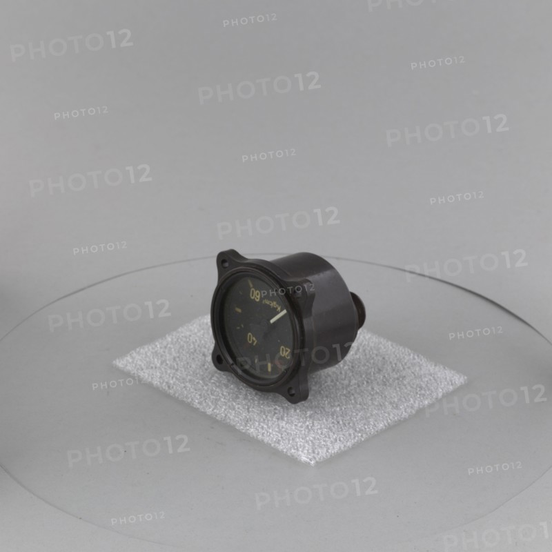 Indicator, Oil Pressure, German, FL 20506. Creator: Unknown.