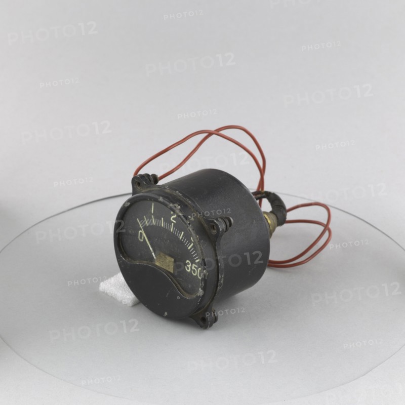 Indicator, Cylinder Head Temperature, Japanese. Creator: Hitachi Manufacturing Plant.