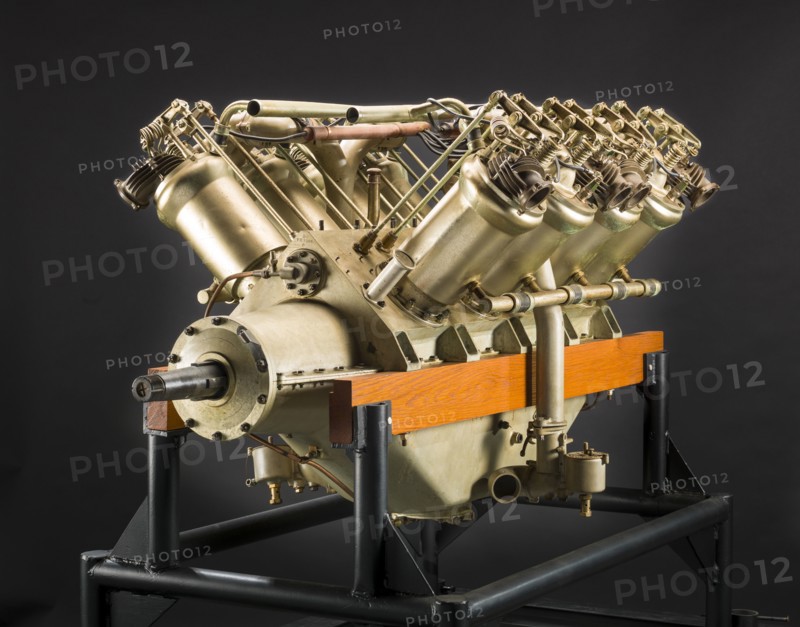 Curtiss V-X, V-8 Engine, Circa 1915. Creator: Curtiss Aeroplane and Motor Company.