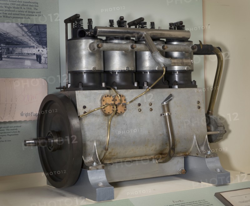 Wright Vertical 4, In-line 4 Engine, 1906. Creator: Wright Company.