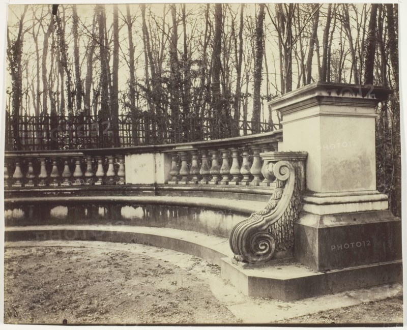 Versailles, Bosquet de l'Arc de Triomphe, 1904. Creator: Eugene Atget.
