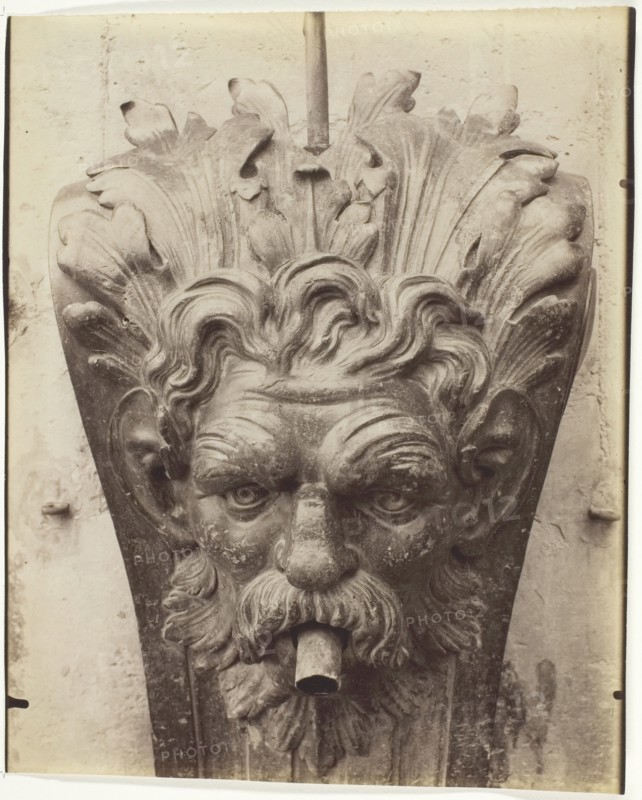 Versailles, Cour de Marbre, Fontaine, 1903. Creator: Eugene Atget.