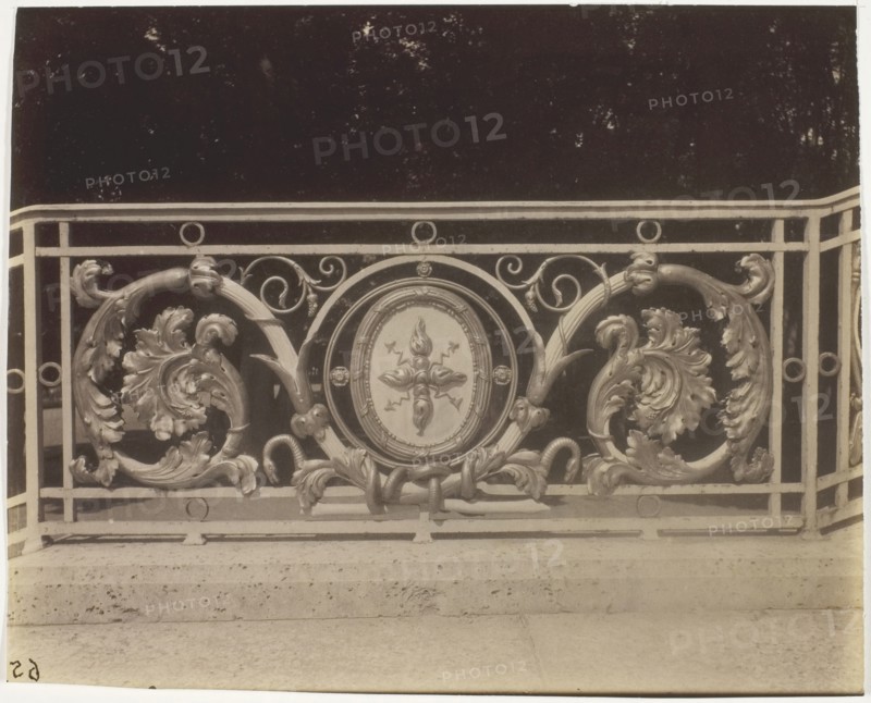 Versailles, Grand Trianon, 1905. Creator: Eugene Atget.