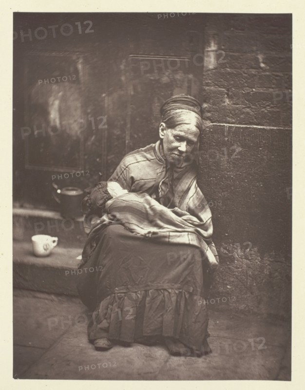 The "Crawlers", 1881. Creator: John Thomson.