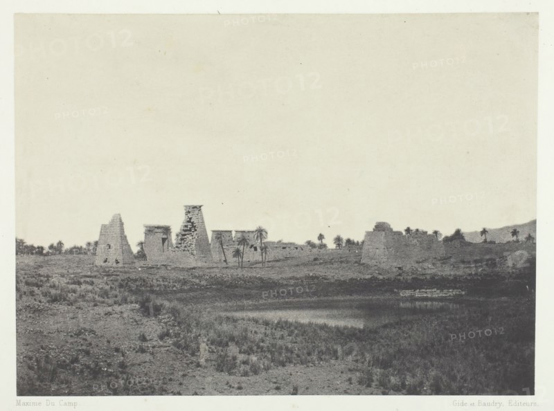 Palais de Karnak, Propylées du Sud; Thèbes, 1849/51, printed 1852. Creator: Maxime du Camp.