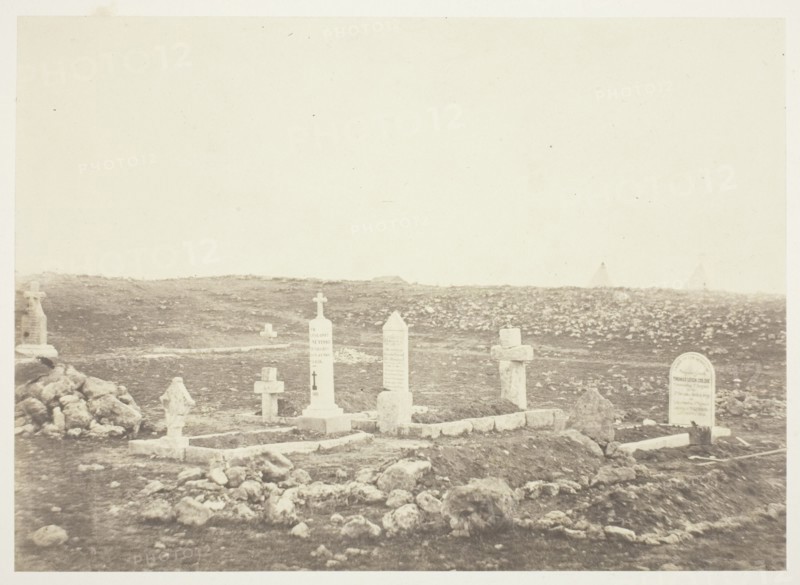 Cemetery, Cathcart's Hill, 1855. Creator: Roger Fenton.