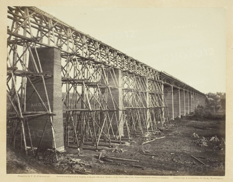 High Bridge Crossing the Appomattox, Near Farmville, 1865. Creator: Alexander Gardner.